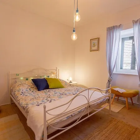 Authentic Stone House Rustica Near Makarska Riviera Hotel Lovrec