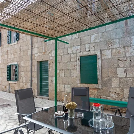 Hotel Authentic Stone House Rustica Near Makarska Riviera 4*