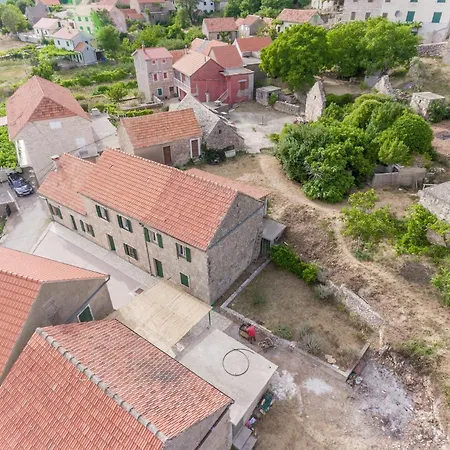 Authentic Stone House Rustica Near Makarska Riviera 4* Lovrec